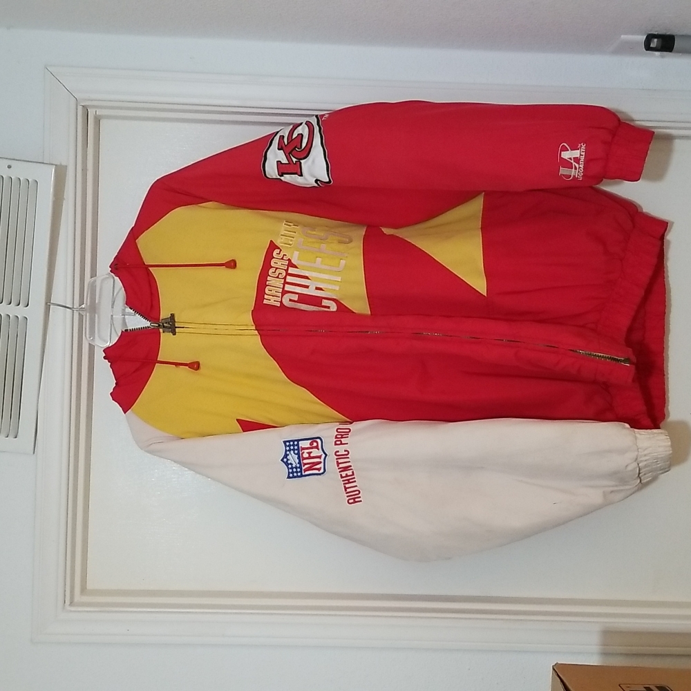 NFL Kansas City Jacket, red yellow and white